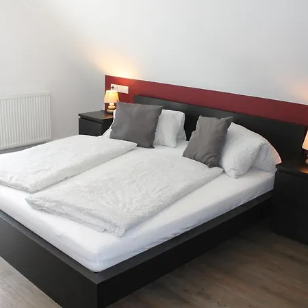 別荘 De Niege Leive *